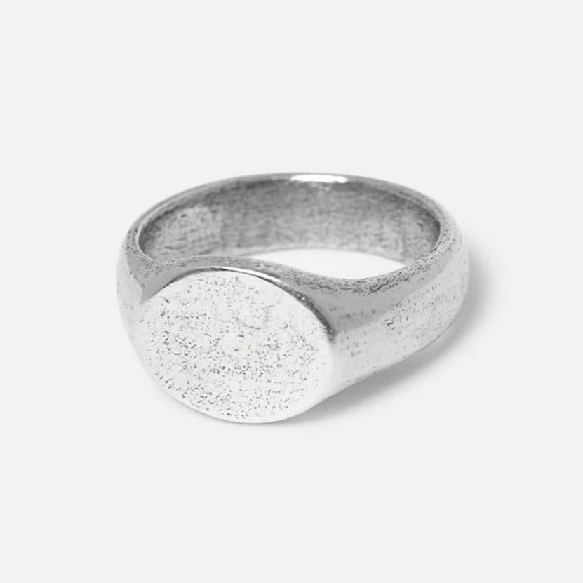 NEW Signet silver ring with white background